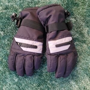 All in Motion Black and Gray Kids Gloves